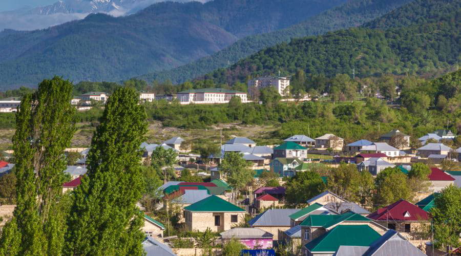 Gabala (Aserbajdsjan) Bilutleie