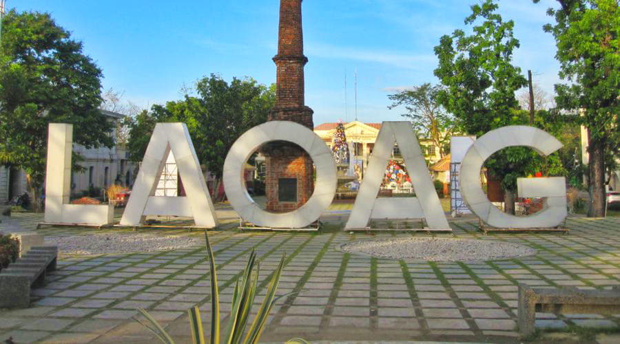 Laoag (Filipinler)'da Araba Kiralama