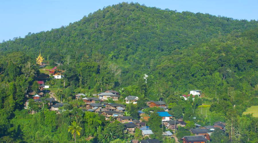 Autoverhuur in Mae Sariang (Thailand)