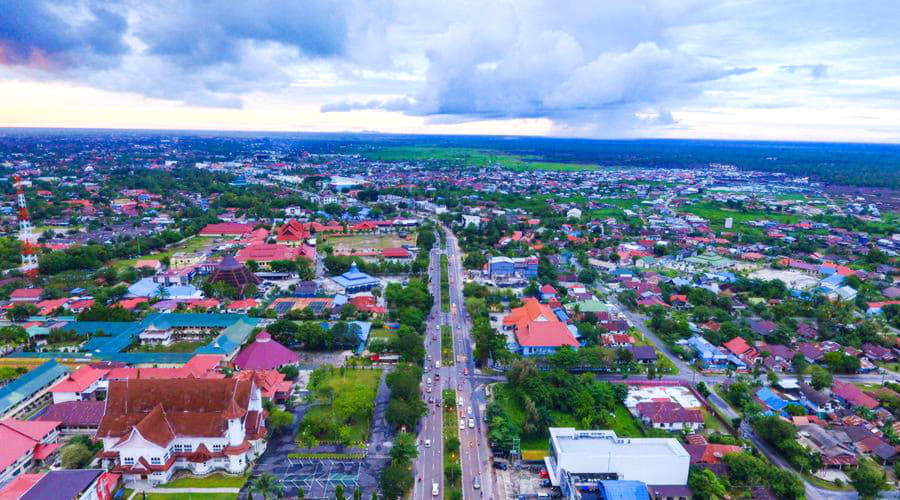 Palangkaraya (Indonesië) - De Beste Autoverhuuraanbiedingen