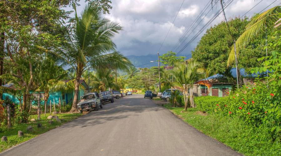 Uvita (Costa Rica) - Las Mejores Ofertas de Alquiler de Autos