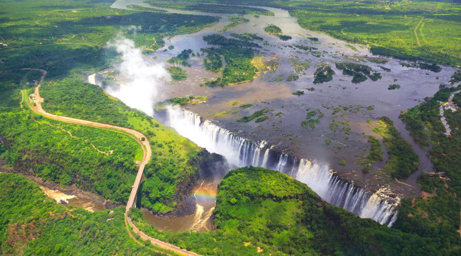 Viktoriiny vodopády (Zimbabwe) - Nejlepší nabídky pronájmu aut