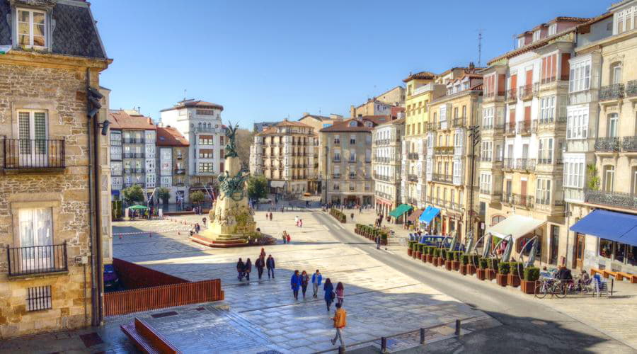 Vittoria-Gasteiz (Spagna) - Le Migliori Offerte di Noleggio Auto
