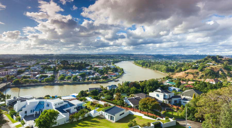 Whanganui (New Zealand) Car Rental